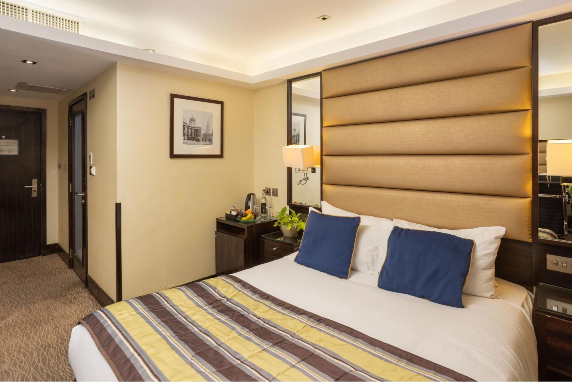Park Grand Mayfair Λονδίνο Εξωτερικό φωτογραφία A room at the hotel